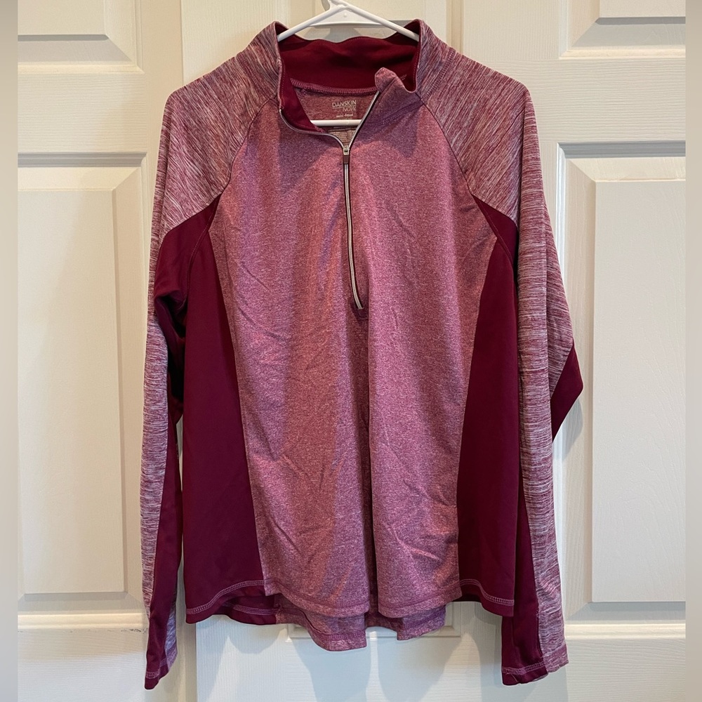 girls workout shirt - XXL